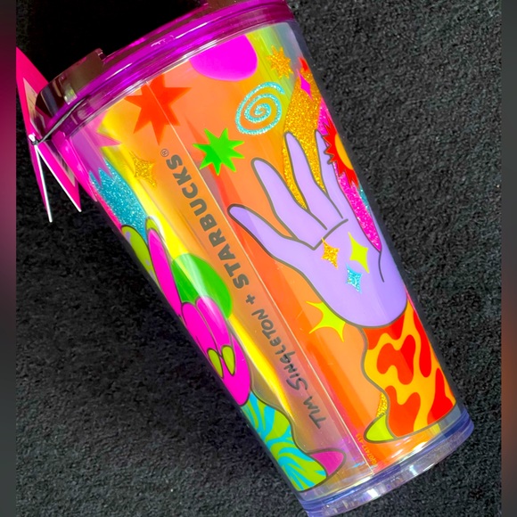 NWT🌈Tim Singleton Starbucks 2023 Pride Fan Dichroic Plastic Cold Brew Cup, 16oz - Picture 6 of 11